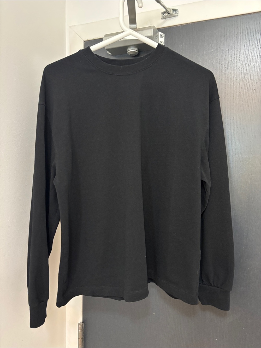 Oversized Black Long Sleeve Crewneck Shirt